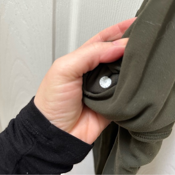 Lululemon olive green align pants High-Waisted Olive Leggings 4 full length - Picture 4 of 6